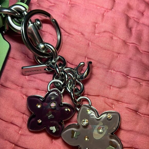 CUSTOM ONE OF A KIND Coach Hamptons Bag with Tea Roses & Bonus Bag Charms NWT - Picture 9 of 16